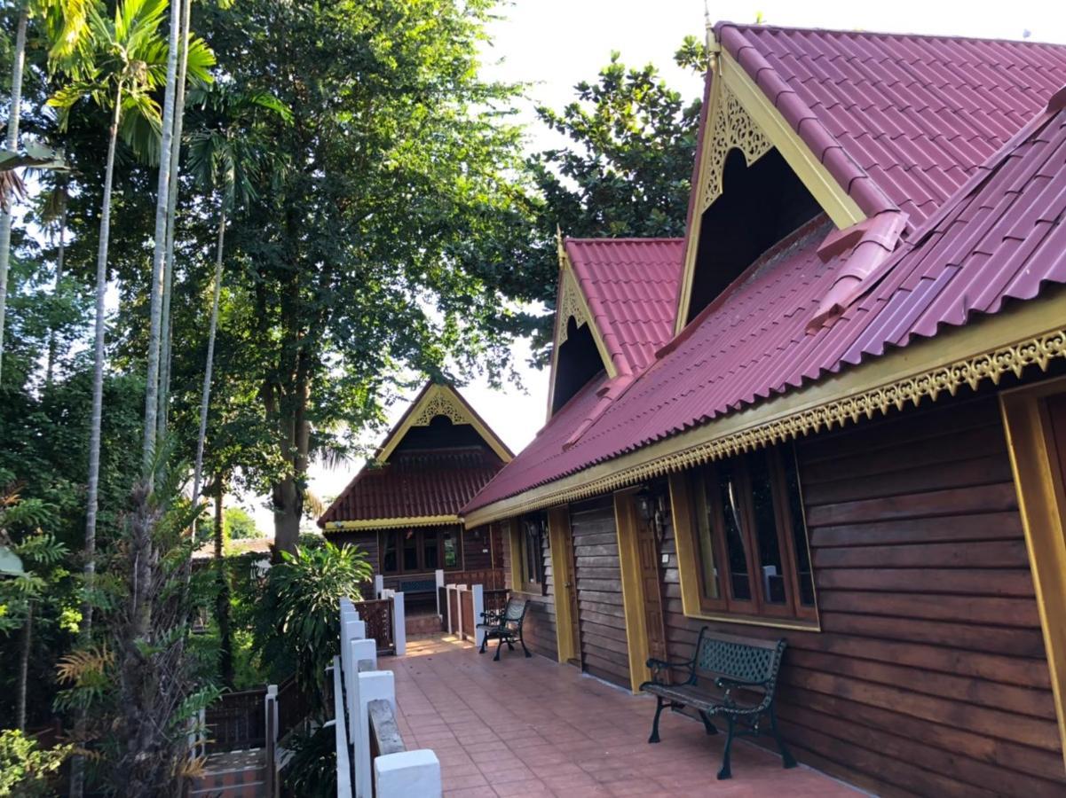 Hotel Siblanburi Resort Mae Hong Son Exterior foto
